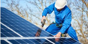 Installation Maintenance Panneaux Solaires Photovoltaïques à Modene